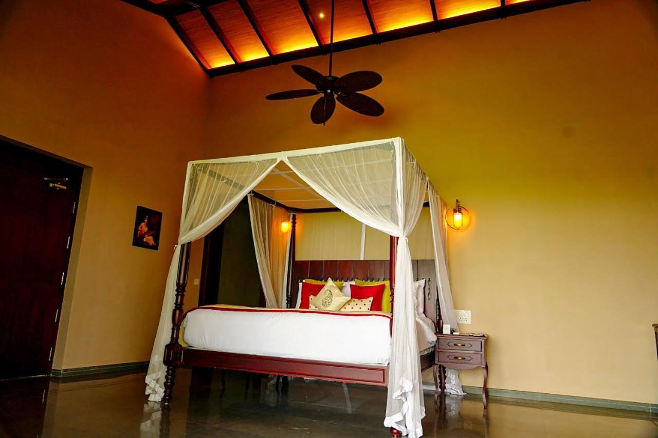 Niraamaya Wellness Retreats Backwaters And Beyond Kumarakom Bagian luar foto
