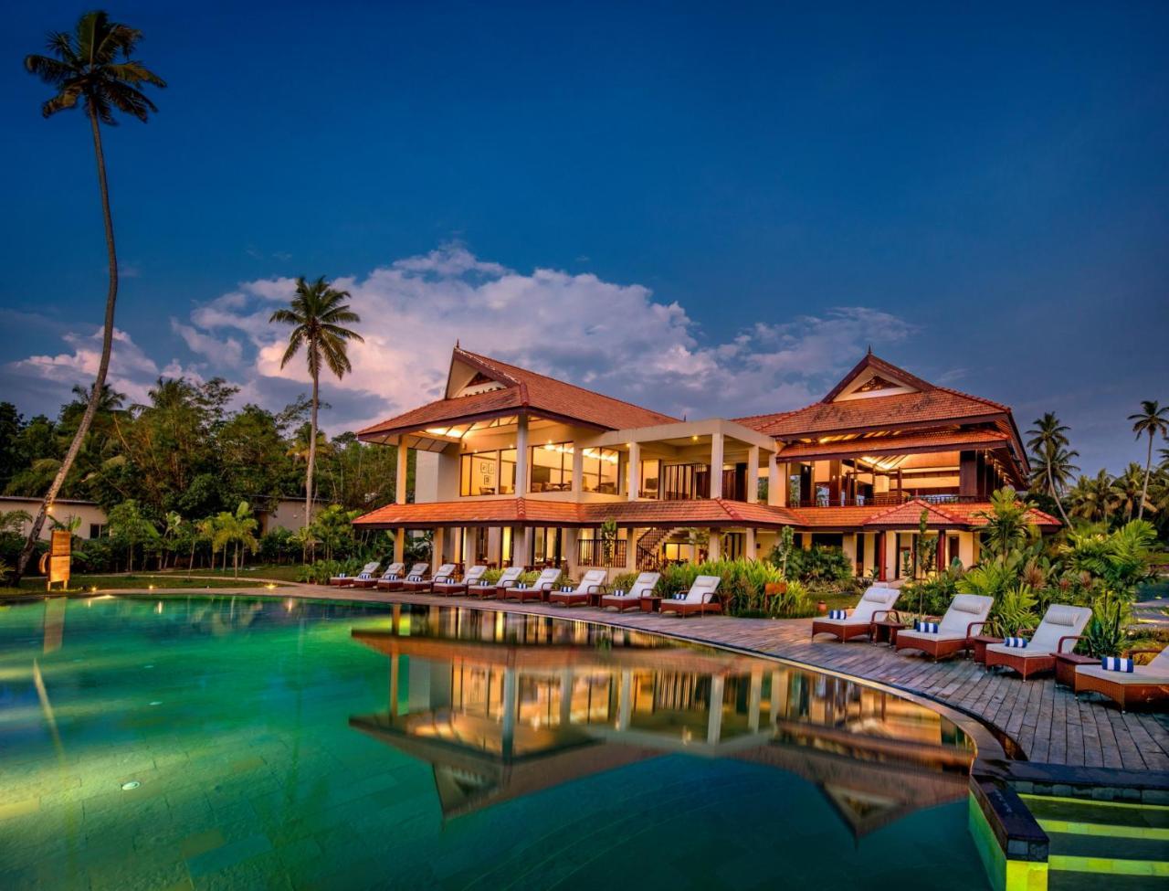 Niraamaya Wellness Retreats Backwaters And Beyond Kumarakom Bagian luar foto