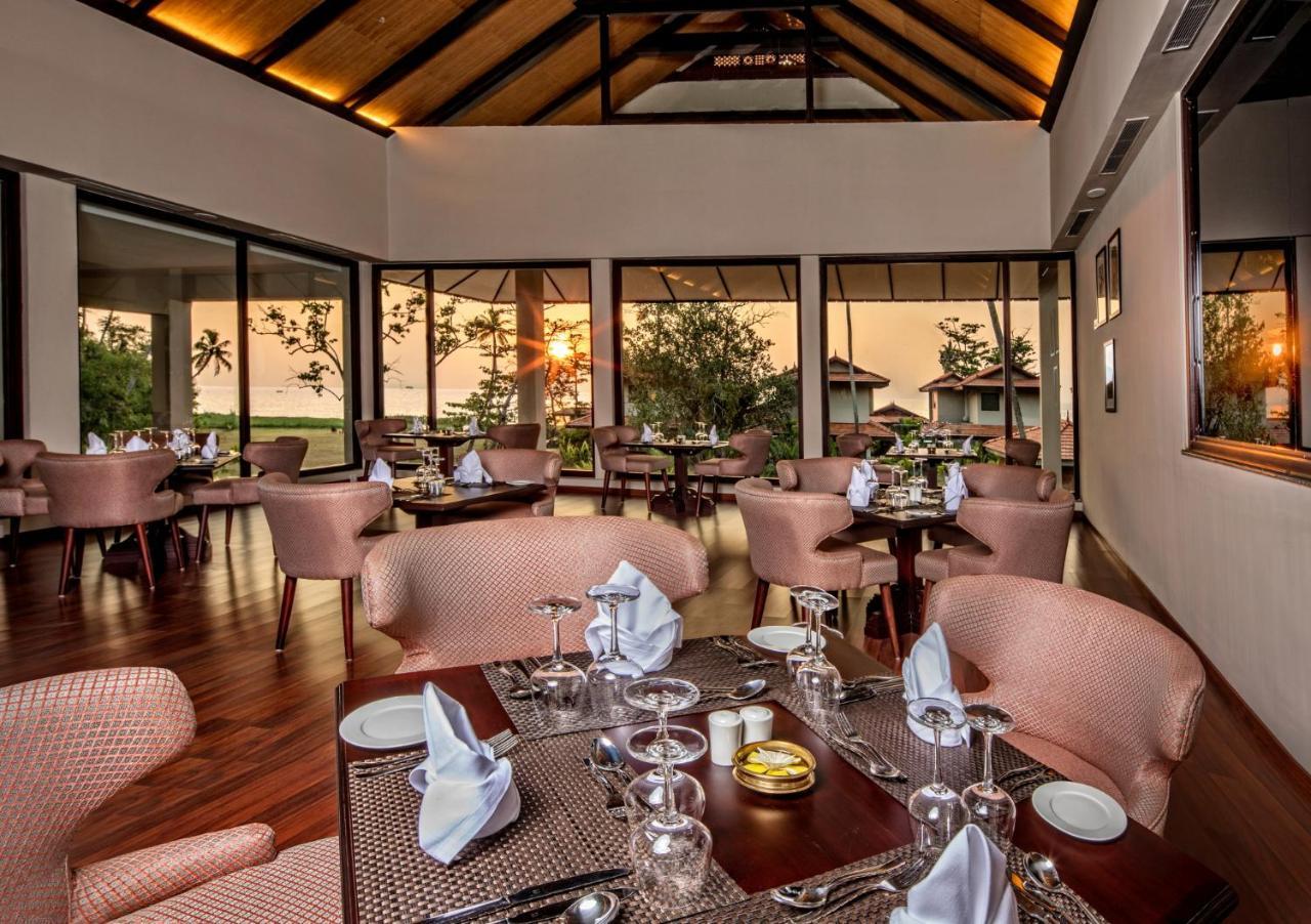 Niraamaya Wellness Retreats Backwaters And Beyond Kumarakom Bagian luar foto